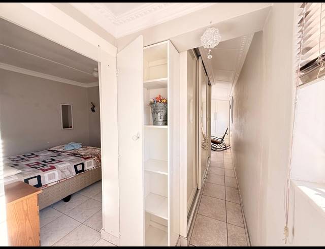 4 BEDROOM FREEHOLD FOR SALE IN NEWCASTLE CENTRAL